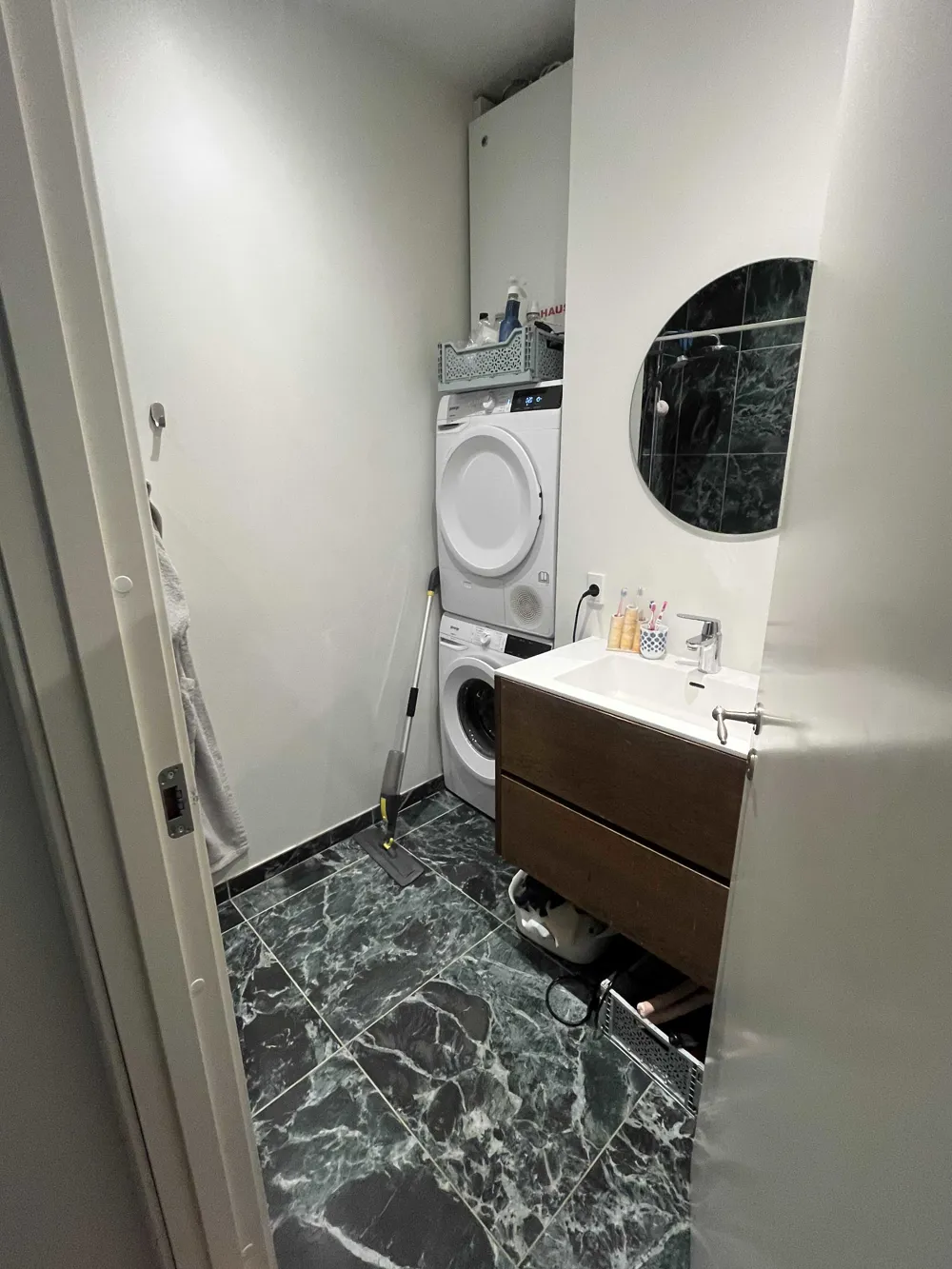 Apartment image