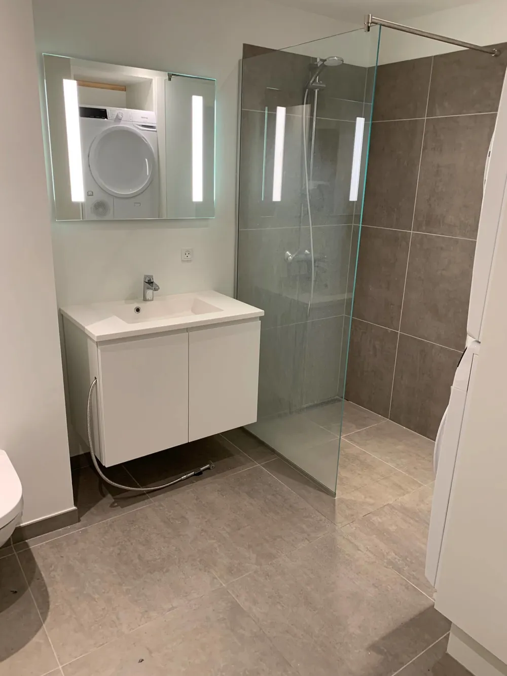 Apartment image