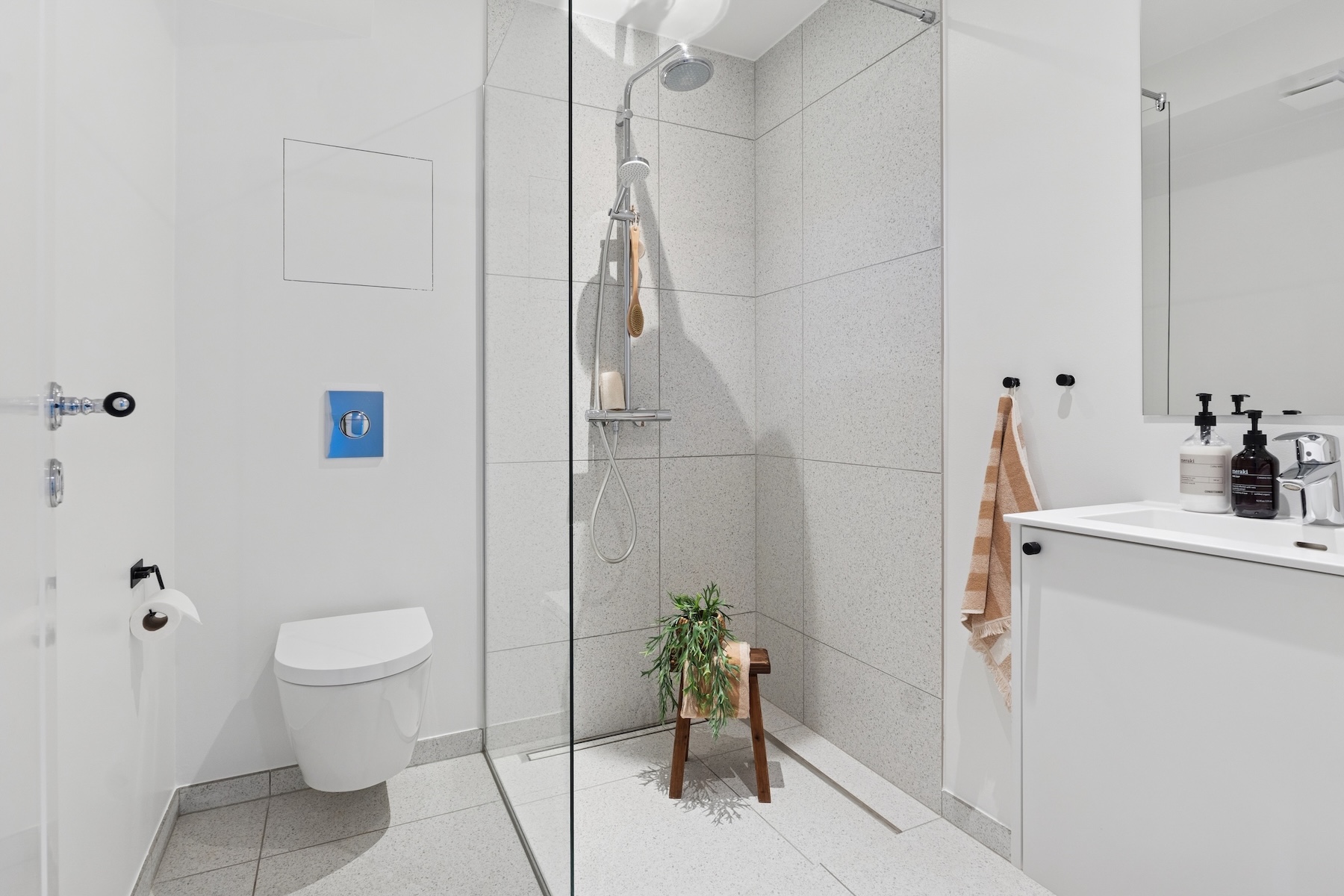 Apartment image